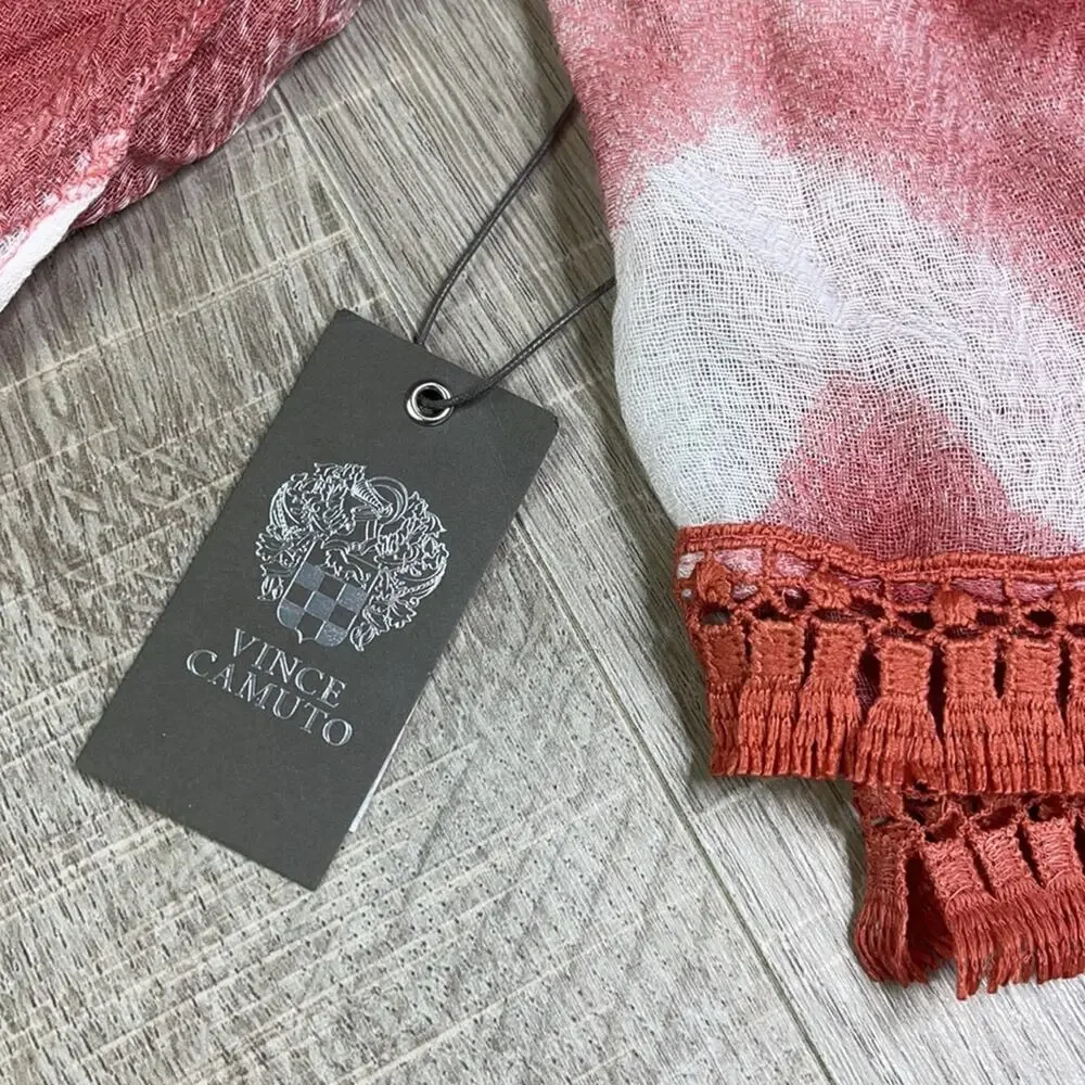 Vince Camuto vince camuto